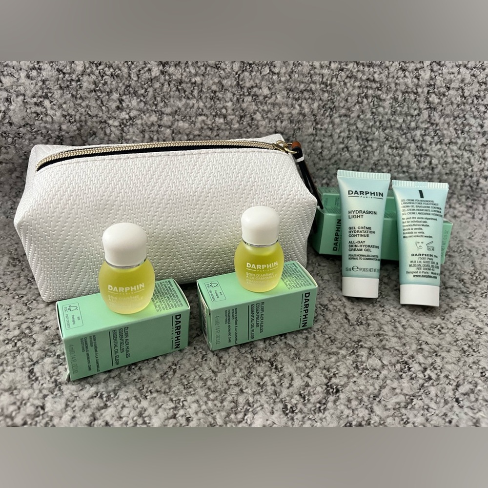 💎 2 x 28💎 Darphin Paris skincare and essential oils with cosmetics bag + serum